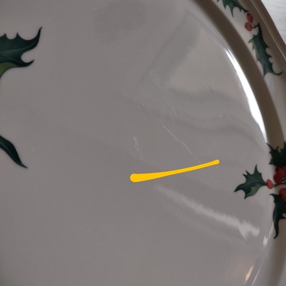 ‼️SOLD‼️ Villeroy & Boch Holly Large 12 3/8"  Round Serving Dish Plate - Picture 7 of 9